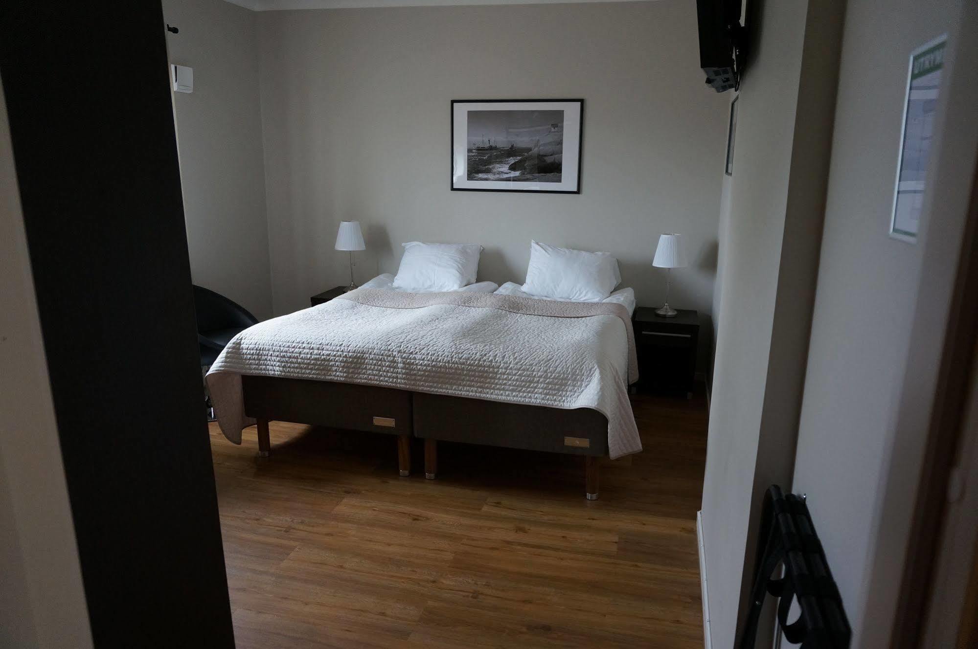 Hotell Villa Solviken Lysekil Extérieur photo